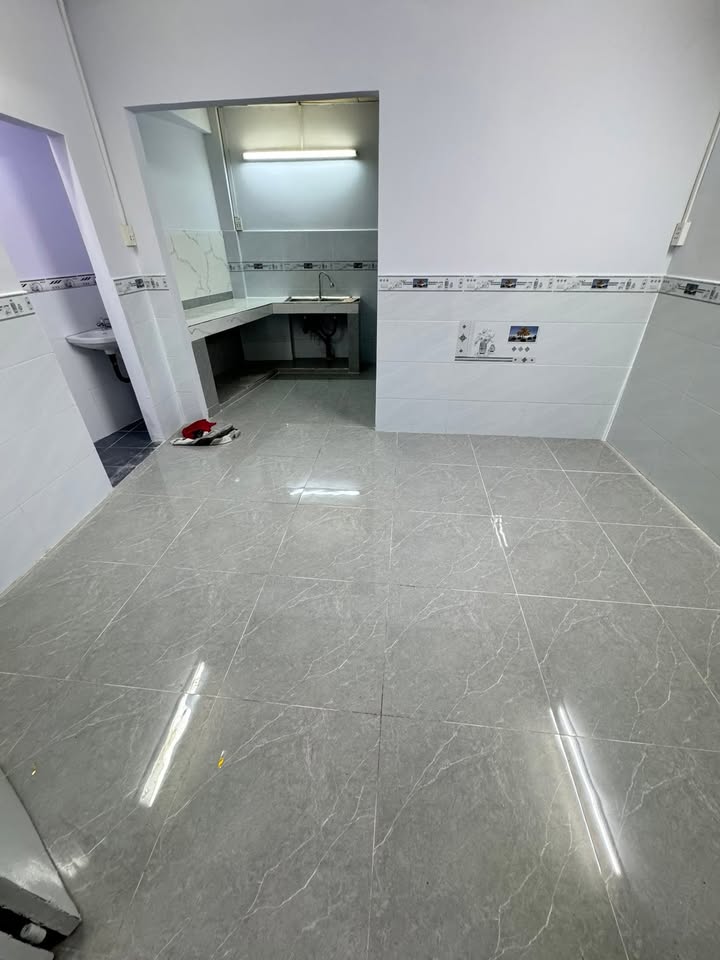 Nhà riêng P15 Q8 30m² giá 5.5 triệu - Sẵn sàng ở ngay!