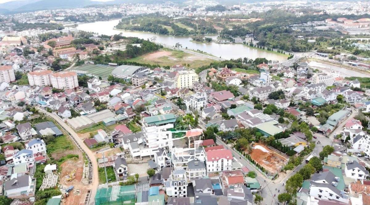 Đất Yersin Đà Lạt 920m² 50.6 tỷ - Sổ đỏ chính chủ