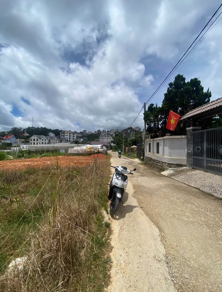 Nhà cấp 4 Đà Lạt 100m² - Sổ nông nghiệp, Sẵn sàng định cư lâu dài