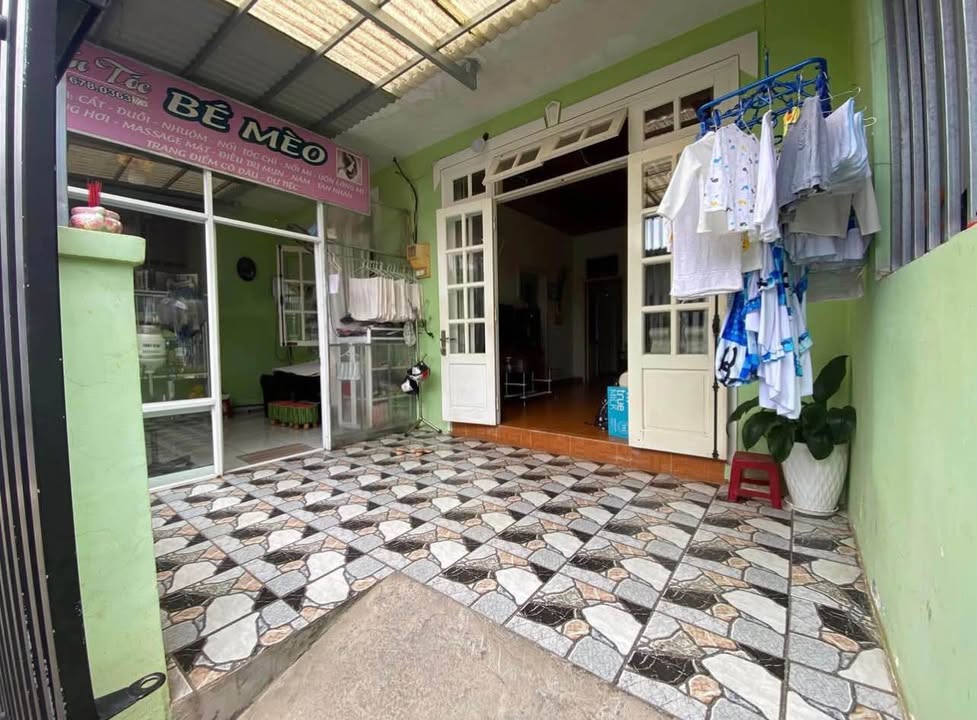 Nhà An Dương Vương P2 Đà Lạt 80m² - Sổ hồng sẵn, giá 4.3 tỷ!