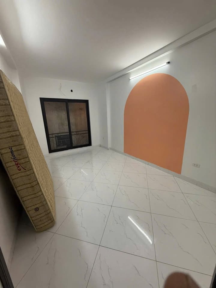 Cho thuê nhà 3PN Thạch Bàn - Gần chợ Đồng Dinh, Full nội thất, Giá tốt