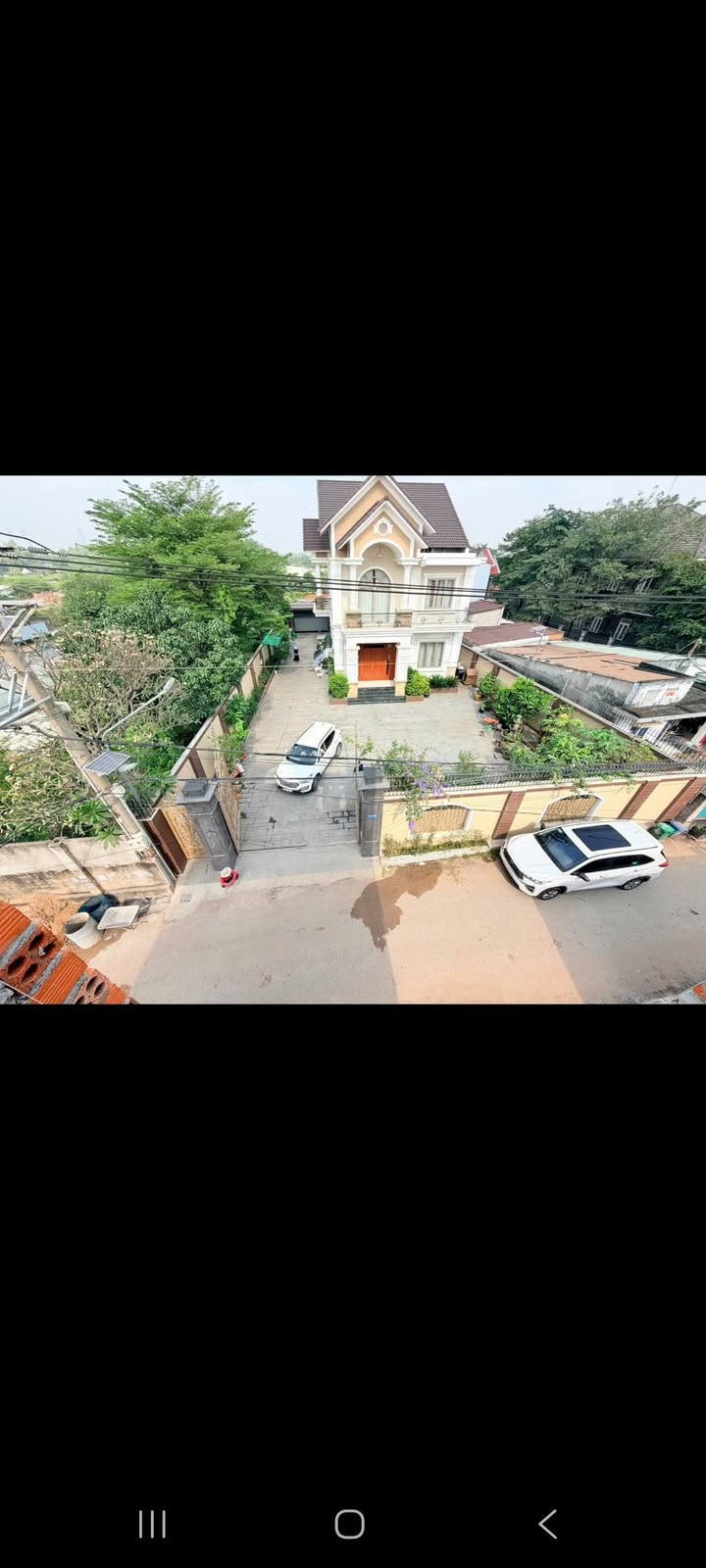 Nhà Góc 2 Mặt Tiền Biên Hòa 70m² giá 3.55 tỷ - Ô tô vào tận nhà!