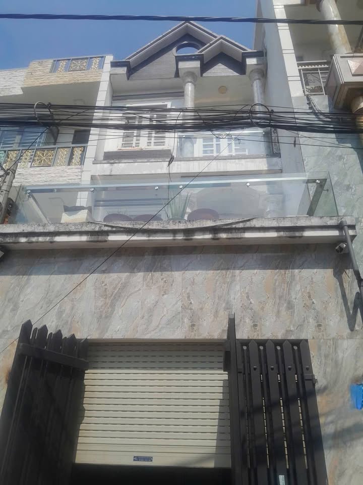 Nhà Q.12 Huỳnh Thị Hai 5.5 Tỷ - Sẵn Sàng Ở Ngay, Hẻm Xe Hơi 6M!