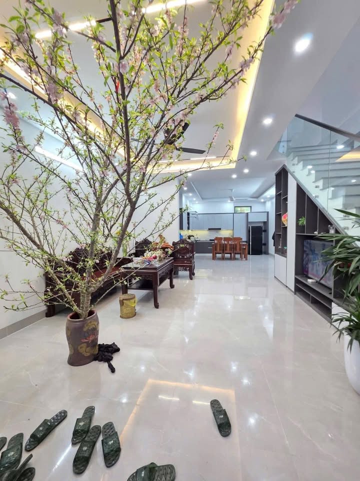 Nhà riêng Nguyễn Tĩnh 96m² - Sẵn Sàng Vào Ở Ngay - 4 Tỷ