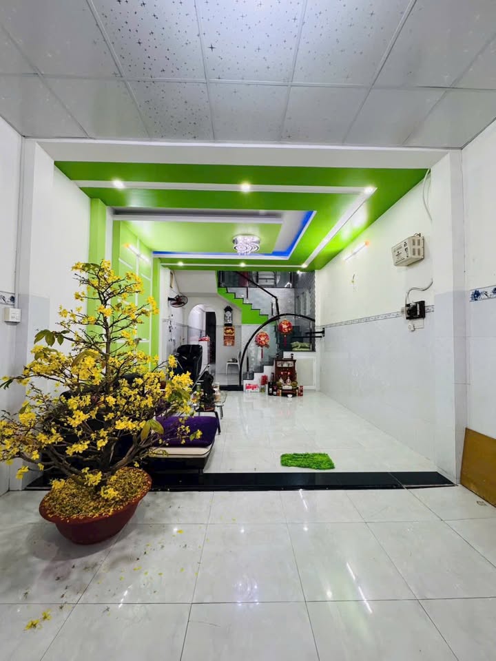 Nhà Phường 2 Bạc Liêu 2.4 Tỷ - Sổ hồng sẵn, ô tô vào tận nhà!