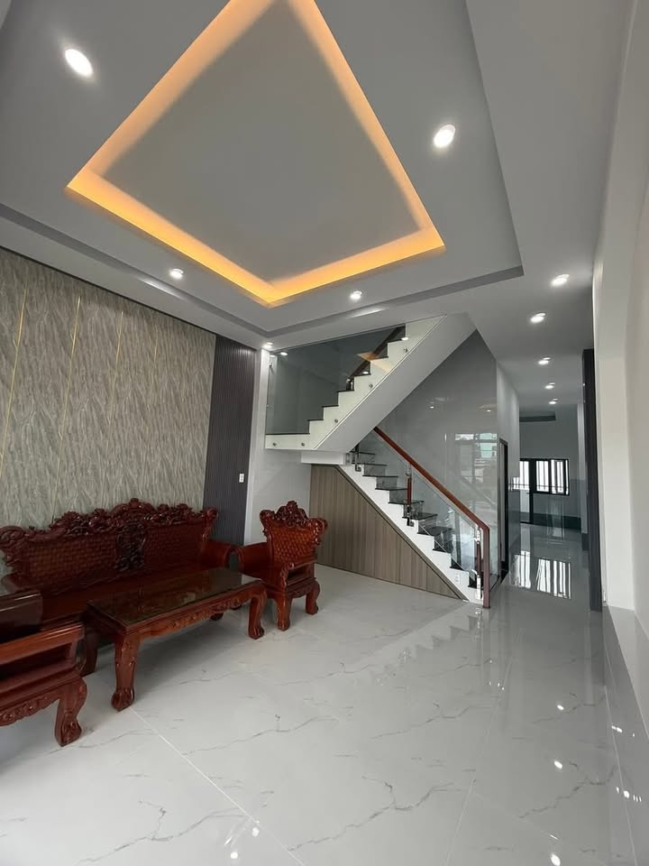 Nhà riêng KDC Tràng An Bạc Liêu 69m² giá 2.1 tỷ - Sổ hồng sẵn!
