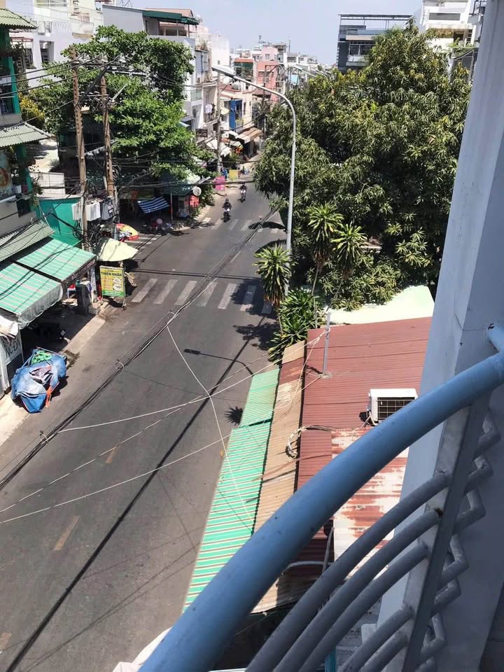 Nhà Mặt Tiền Kinh Doanh Phú Thạnh, Tân Phú - 28m² Giá 8.5 Triệu