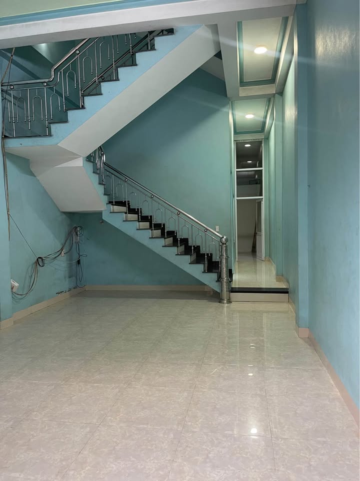 Cho thuê nhà 2 tầng mặt đường Lê Lai, TP Thanh Hóa - 5 Triệu/tháng