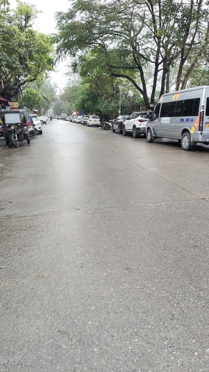 Nhà 5 Tầng Hoàng Mai 70m² Ô Tô Đỗ Cửa, Kinh Doanh Tốt