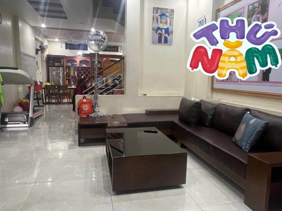 Nhà 3 Tầng Quán Toan, Hồng Bàng 94.5m² - Ô tô Tận Cửa, Giá 3.2 Tỷ