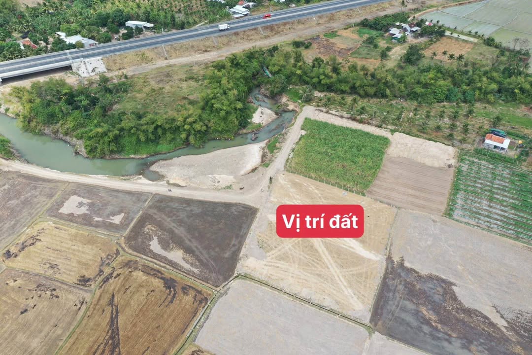 Đất nền Vạn Ninh 2500m² giá 390 triệu - Tiềm năng tăng giá vượt trội!