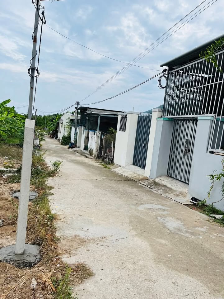 Đất nền Xã Phước Đồng, Nha Trang 100m² - Đường to ô tô, 2 mặt tiền!