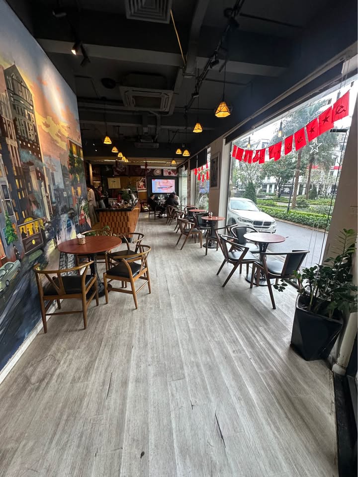 Nhà Phố Nguyễn Khánh Toàn 50m² x 3 Tầng - Mặt Tiền Kinh Doanh Đắc Địa!