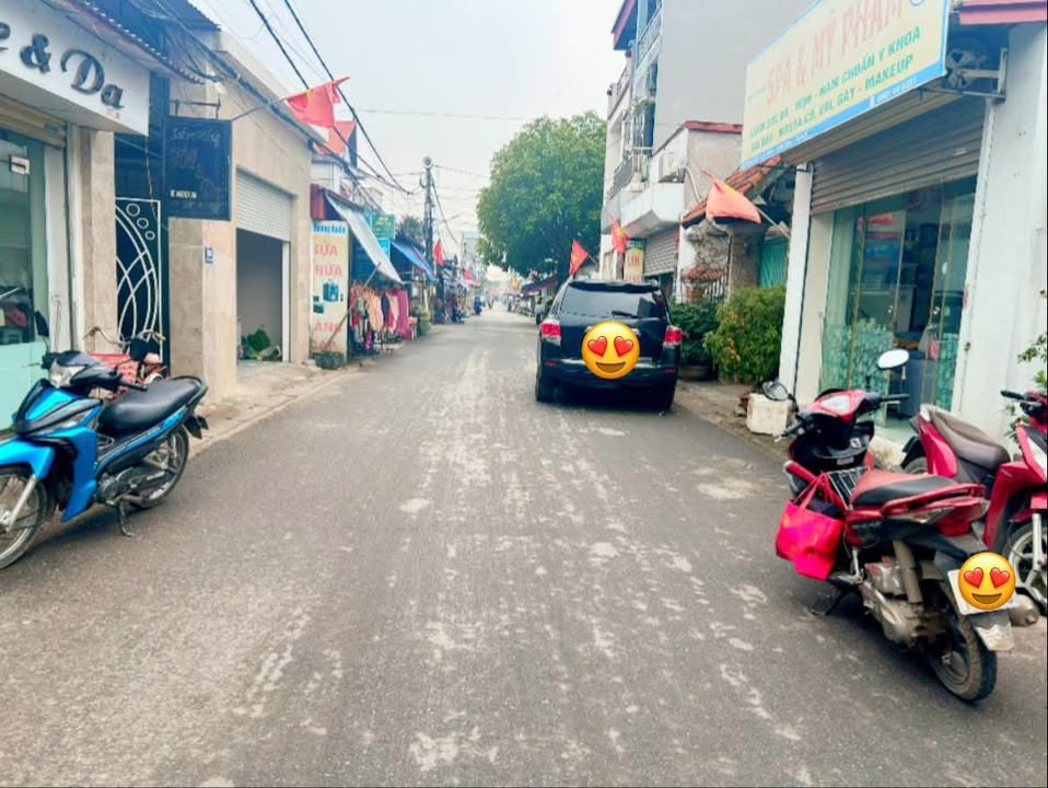 Nhà Mặt Tiền Kinh Doanh Mai Đình Sóc Sơn 100m² - Sổ Đỏ Sẵn Sàng