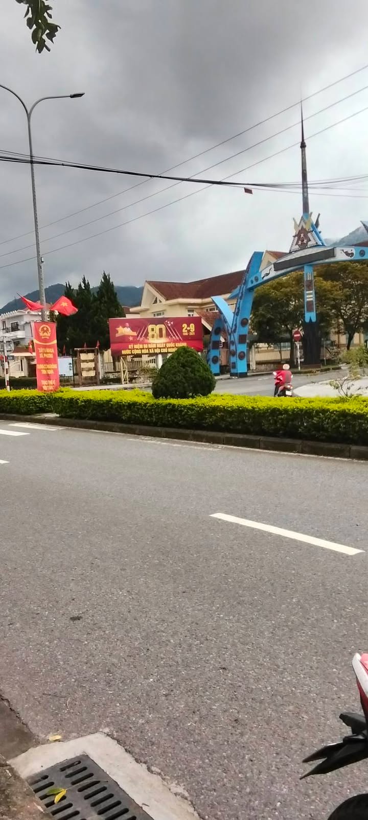 Đất nền Quỳnh A Lưới 219m² giá 1,25 tỷ – Sổ hồng chính chủ, đầu tư nghỉ dưỡng