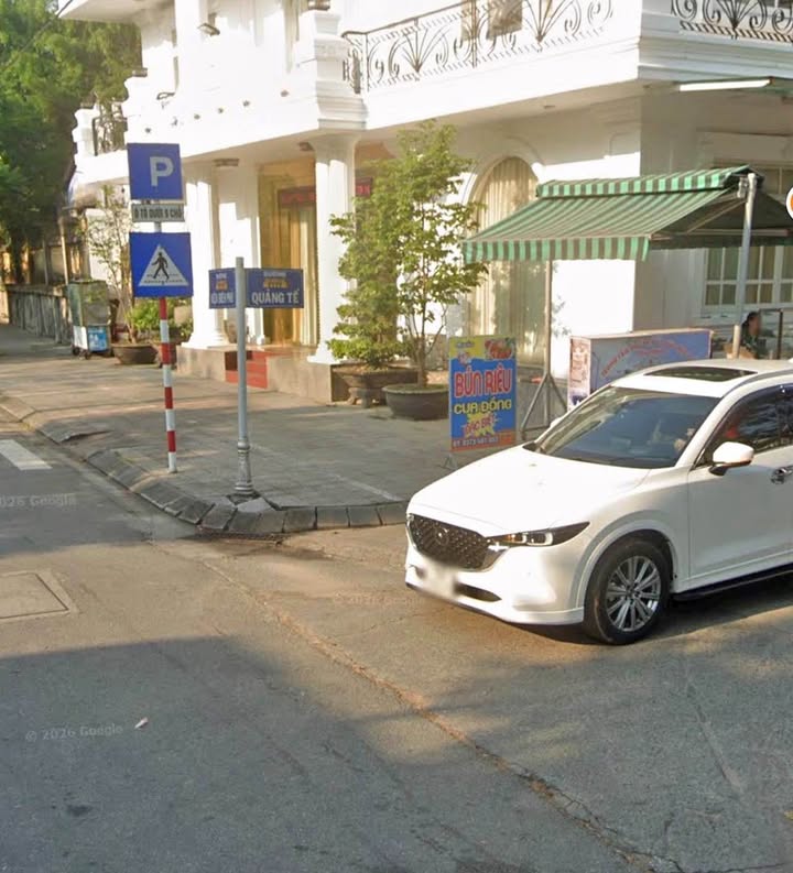 Mặt Tiền Quảng Tế Huế - 92m² Tặng Dãy Trọ 6PN 15tr/tháng - Giá 3.x Tỷ