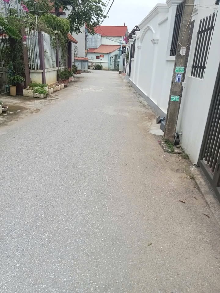 Đất Phụng Công Hưng Yên 115m² - Sẵn nhà 2 tầng, Đường to ô tô!