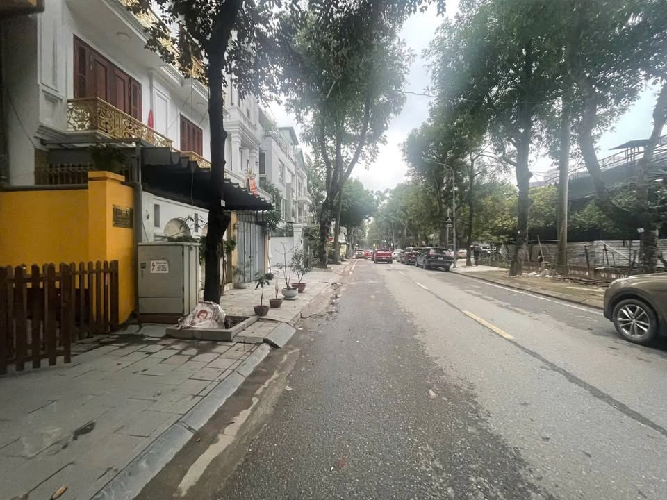 Cho thuê Tòa nhà Văn phòng Mặt tiền 7m - Mỹ Đình 1, Nam Từ Liêm - 125m² x 5 Tầng