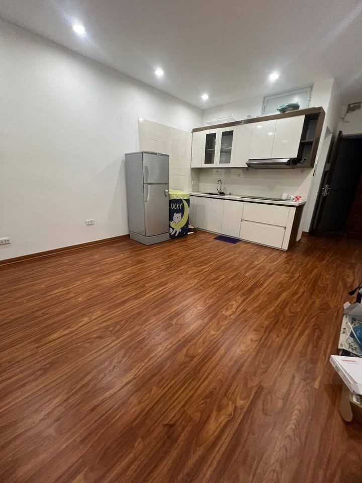 Căn hộ Nghĩa Tân 80m² - Full nội thất cao cấp, 9 triệu/tháng!