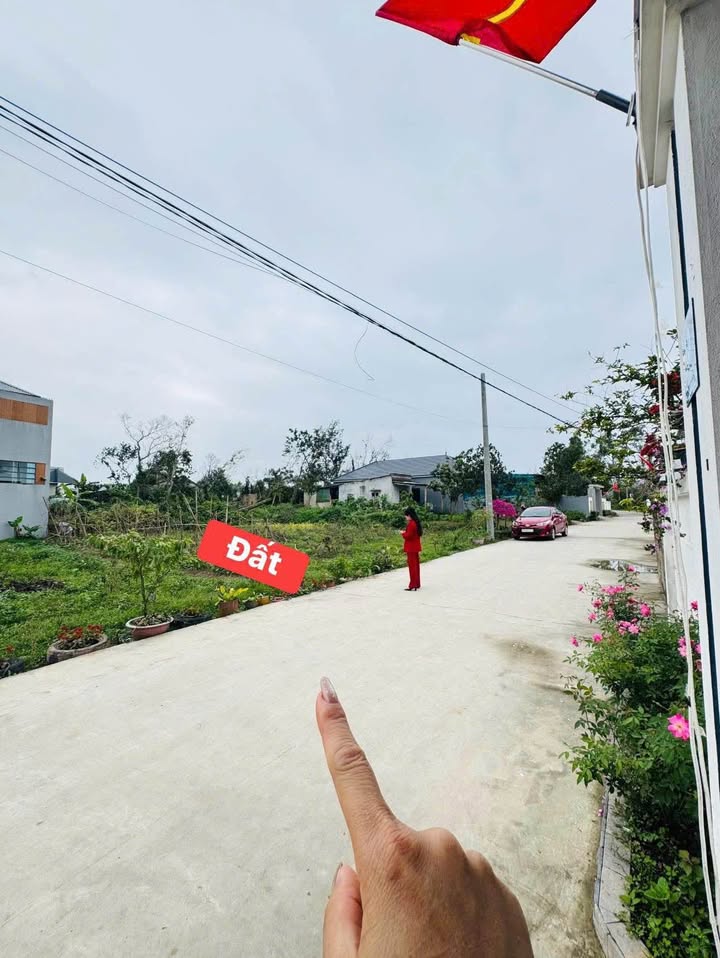 Đất Nền 101m² Ngõ Hoàng Tá Thốn, Vinh - Sẵn Sổ Hồng, Giá Tốt