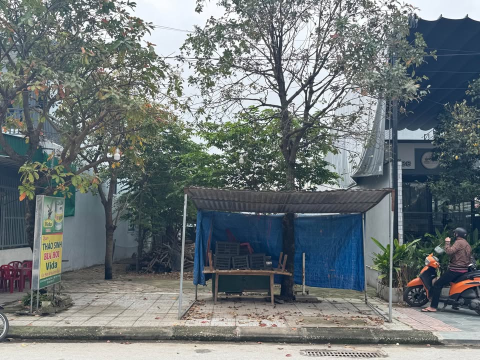 Cho thuê đất lâu dài 236m² mặt tiền Hoàng Phan Thái, TP Vinh - Kinh doanh/Kho bãi