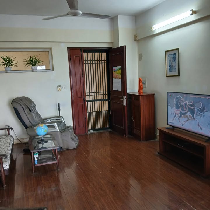 Căn hộ Việt Hưng, Long Biên 76m² - Full nội thất cao cấp, sẵn sàng vào ở!