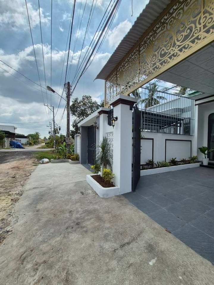 Nhà riêng Long Hoa, Tây Ninh 119.6m² - Full nội thất, sẵn sàng ở ngay!