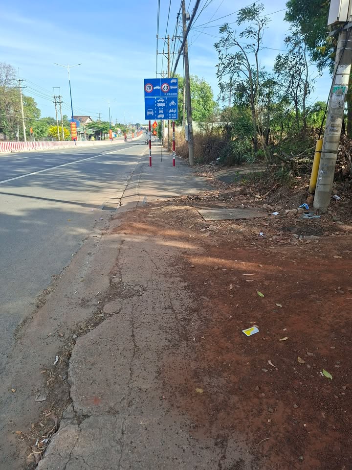 Đất Mặt Tiền QL13 Bến Cát 4568m² Giá Tốt - Kinh Doanh Đa Ngành