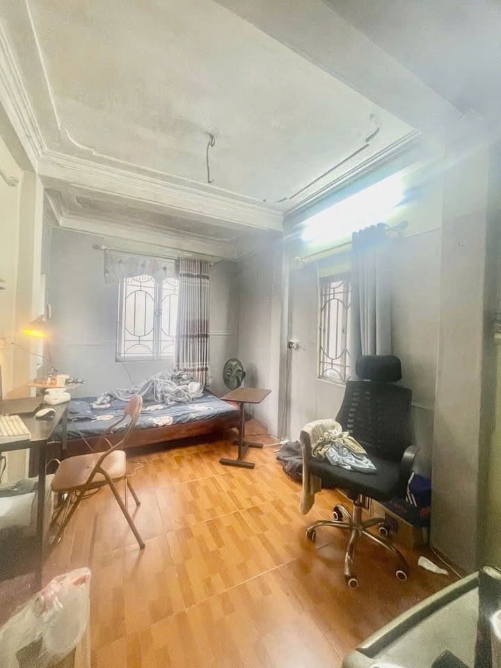 Nhà Riêng Trương Định, Hai Bà Trưng 20m² - Lô Góc, Sổ Hồng Sẵn!