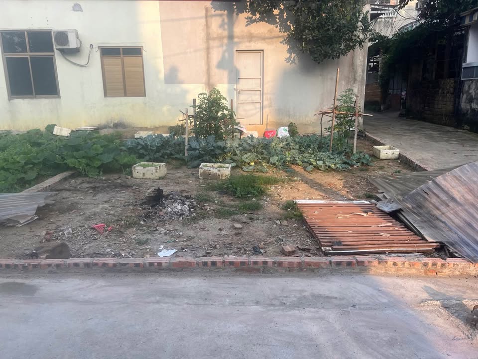 Đất Lô Góc Trung Sơn Trầm 52m² - Giá 2 Tỷ, Sổ Hồng Sẵn Sàng