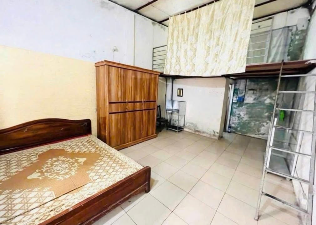 Bán Đất Gia Quất Long Biên 32m² - Sổ Đỏ Vuông Đẹp, Sẵn Sàng Giao Dịch