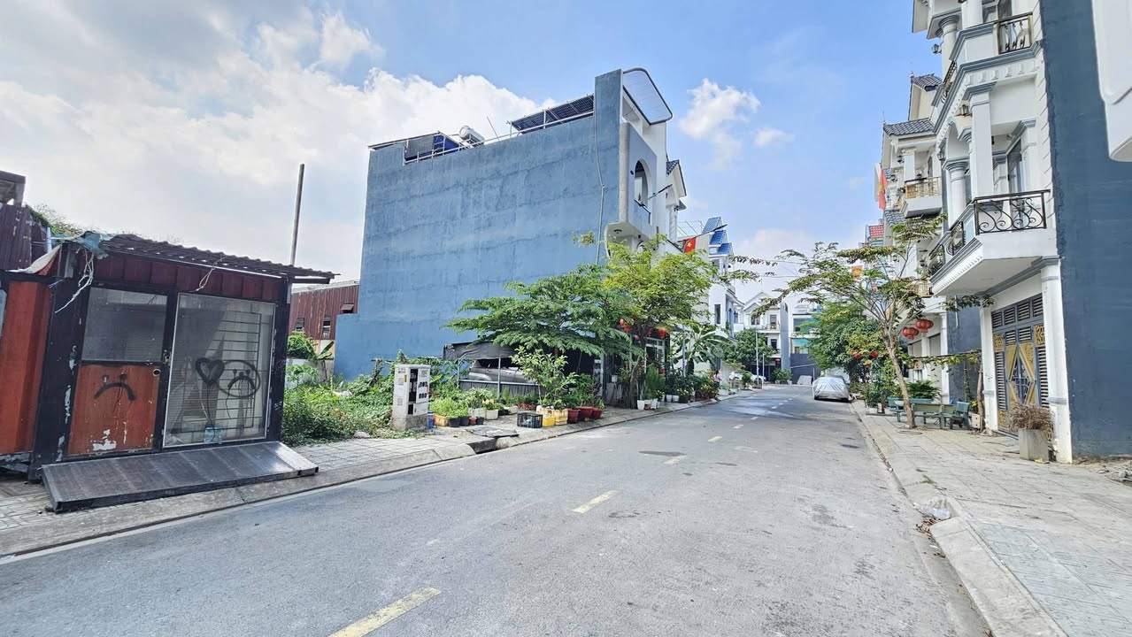 Đất nền Thuận An 85m² giá 3.5 tỷ - Sổ đỏ chính chủ!