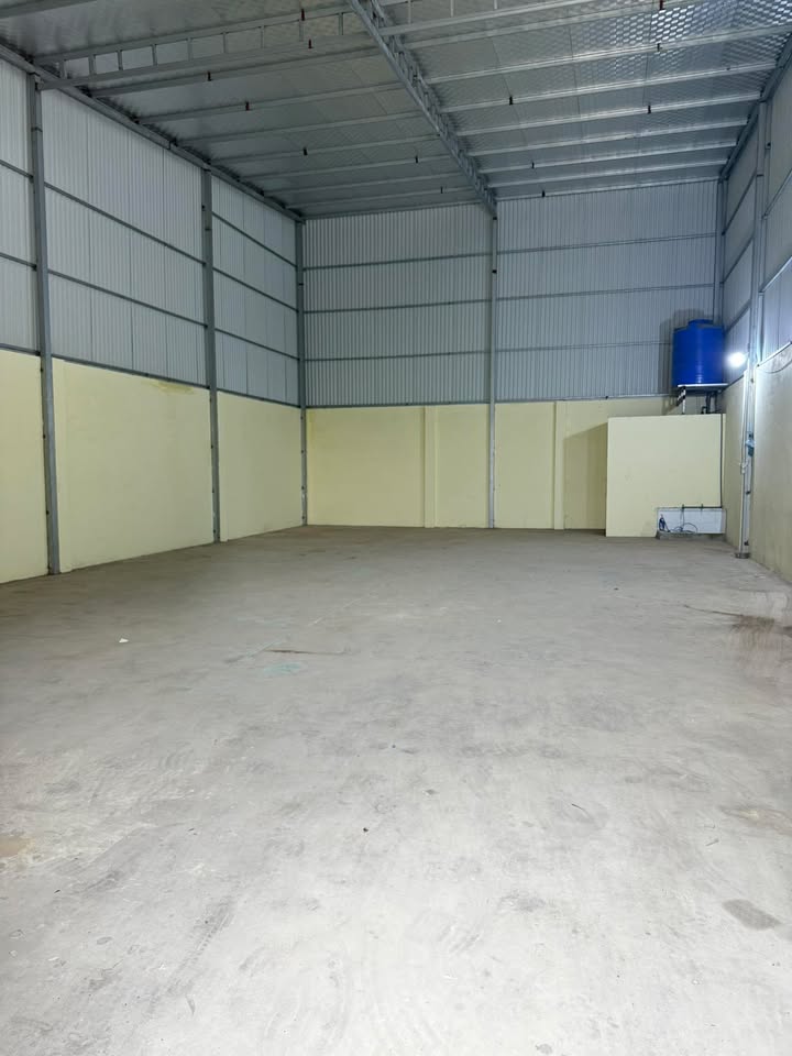 Cho thuê kho xưởng Phương Liễu Quế Võ 180m² - Xe Container vào tận nơi!