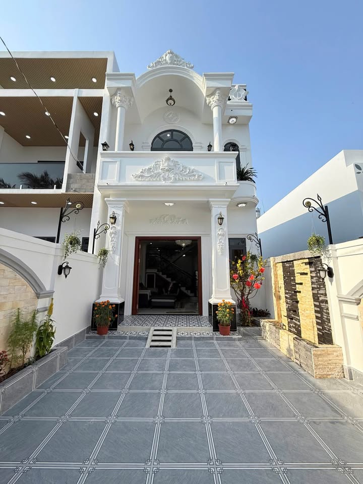 Nhà Mỹ Tho 125m² - Full nội thất, sẵn sàng dọn vào ở ngay!