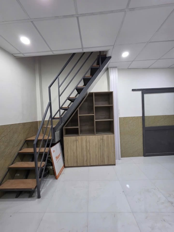 Nhà hẻm Võ Văn Kiệt Q1 25m² 3.8 tỷ - Chính chủ bán