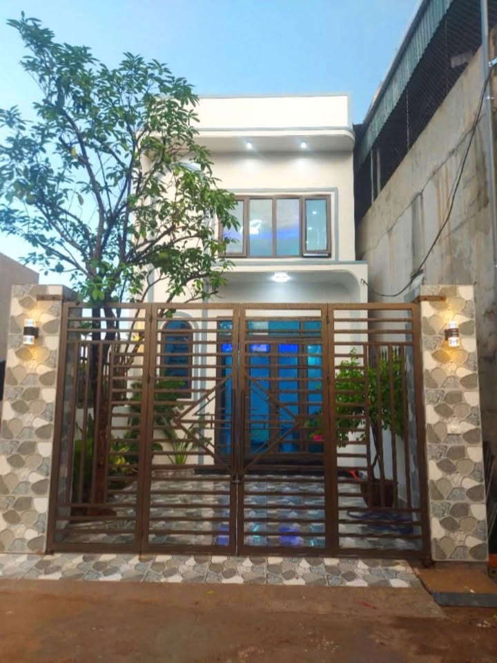 Nhà 2 Tầng 75.4m² Phường Sơn Nam, Hưng Yên - Ô tô vào nhà, gần chợ