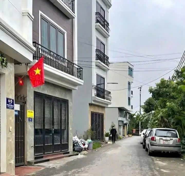 Nhà 44m² Ngã Tư Trôi - Giá 3 Tỷ, Ngõ Nông Ô Tô Đỗ Gần