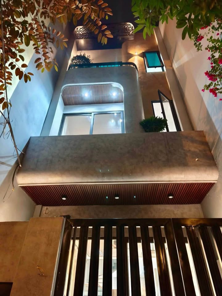 Nhà Phố Nam Định 64m² 3 tầng - Mặt tiền kinh doanh đắc địa!