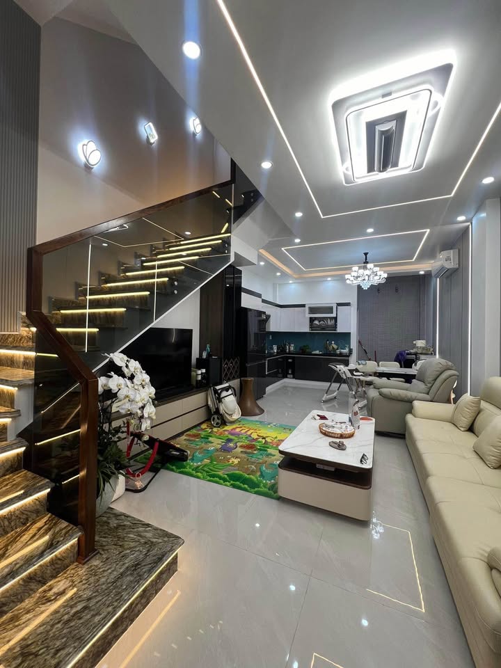 Nhà 4 Tầng Khu TĐC Hồ Đá, 59m² Giá 5.85 Tỷ - Sẵn Sàng Kinh Doanh