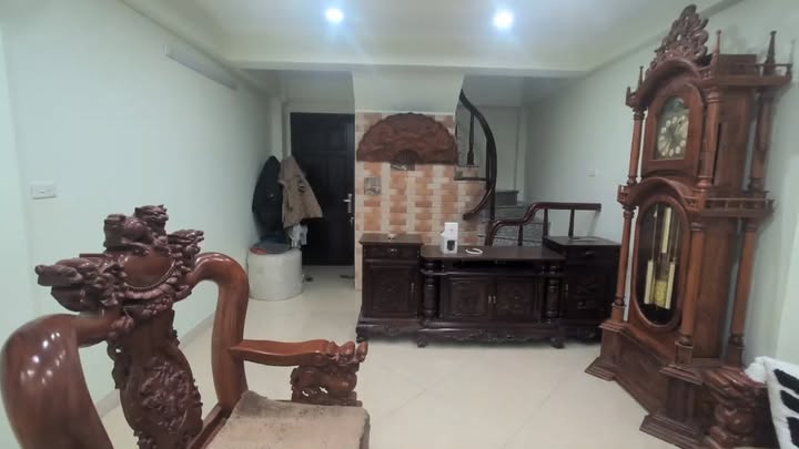 Nhà 4 tầng 5PN Phố Chợ Khâm Thiên, 4.4m MT - Sổ đỏ cầm bank