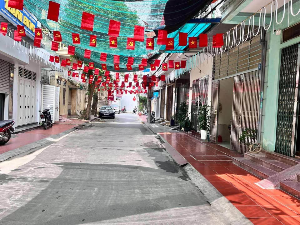 Nhà 3 Tầng Mặt Tiền Đường La, Nam Định - 60m², 4.39 Tỷ