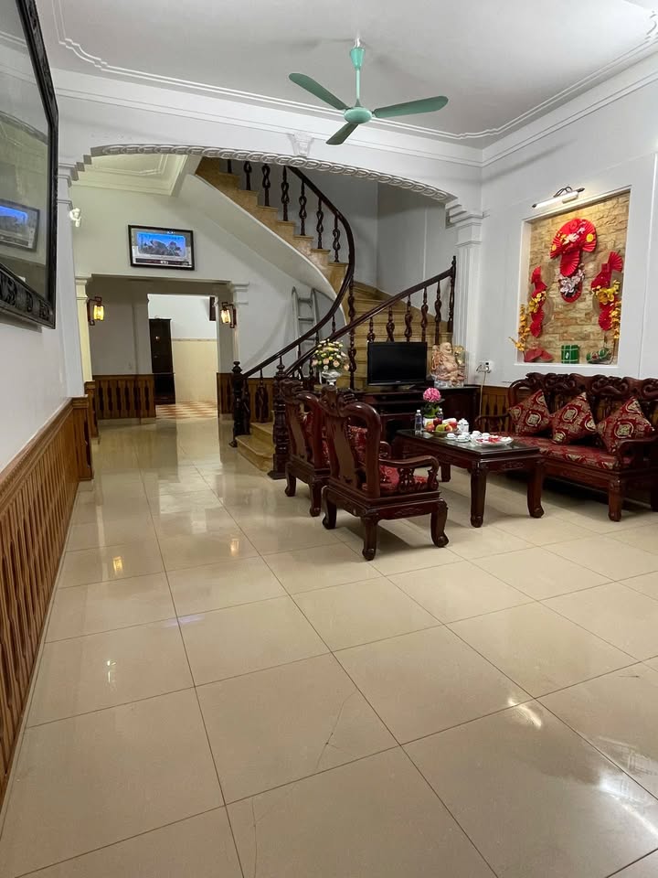 Cho Thuê Nhà 4PN Khu Việt Trang, Bắc Ninh - Full Nội Thất, Giá 25 Triệu