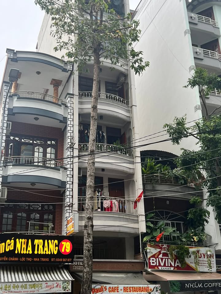 Khách sạn 8 tầng mặt tiền Nguyễn Chánh, Nha Trang - 72.3m², 18.5 tỷ