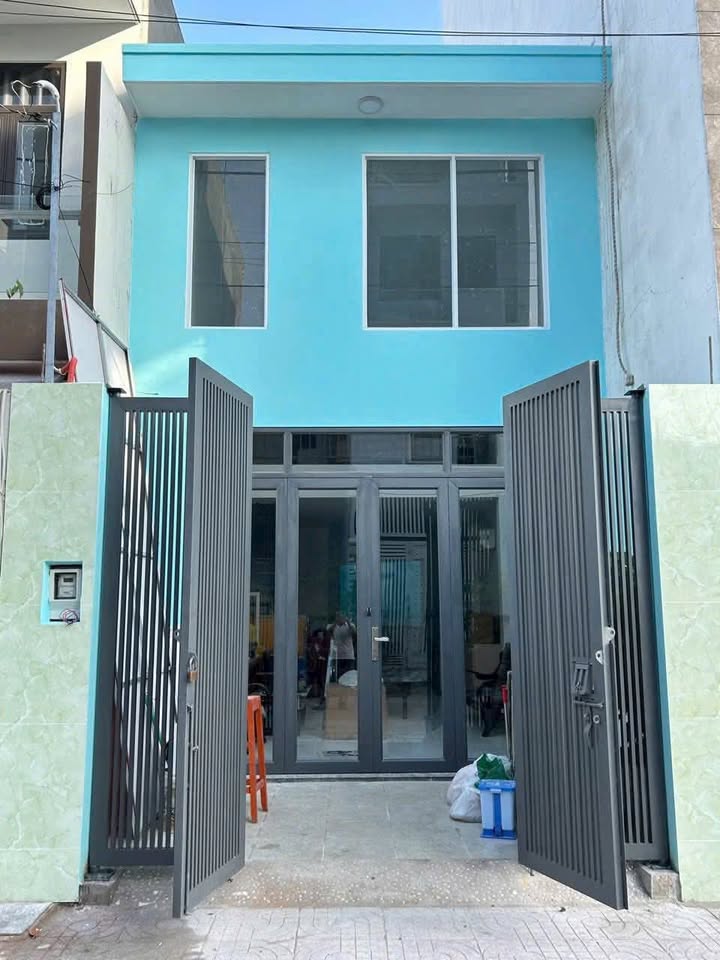 Nhà riêng Hoàng Hữu Nam, Thủ Đức 9 triệu - Ô tô vào tận nhà!