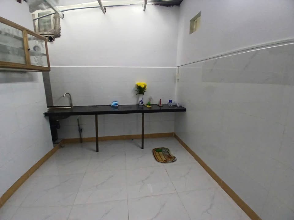 Nhà Nguyên Căn 82m² Tỉnh Lộ 43, Thủ Đức - Giá 6.5 Triệu/Tháng