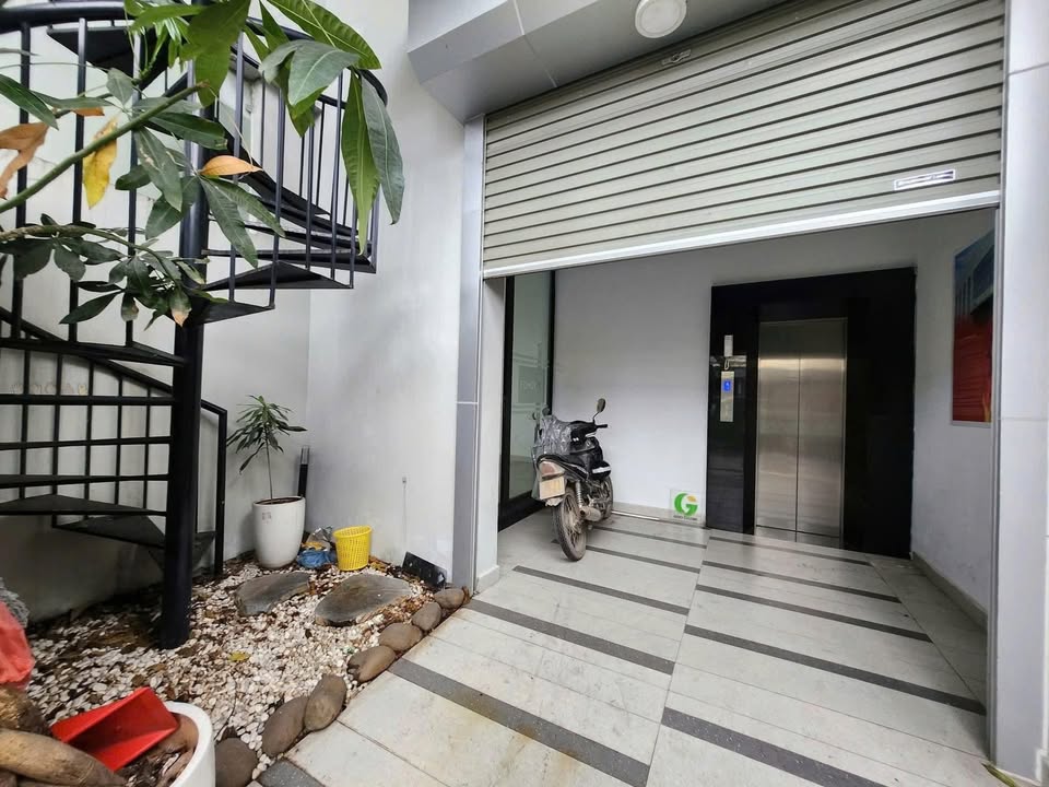 Văn phòng Trung Hòa 65m² giá 12 triệu - Vị trí trung tâm