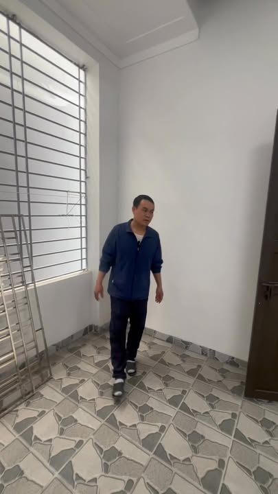 Bán Nhà 3 Tầng Ngõ 355 Chợ Hàng 47m² Giá 3.35 Tỷ Sổ Hồng Sẵn