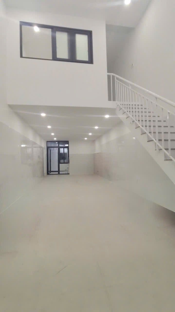 Thuê nhà mặt tiền Đường 49 Thủ Đức 60m² giá 10 triệu - Ô tô vào tận nhà!