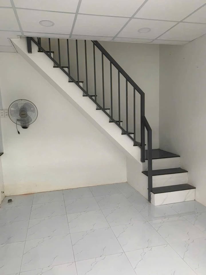 Nhà riêng Thạnh Xuân 33, Quận 12 32m² giá 4 triệu - Sẵn sàng ở ngay!