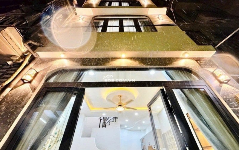 Nhà phố Chánh Hiệp, Thủ Dầu Một 120m² giá 2.2 tỷ - Sẵn sàng ở ngay!